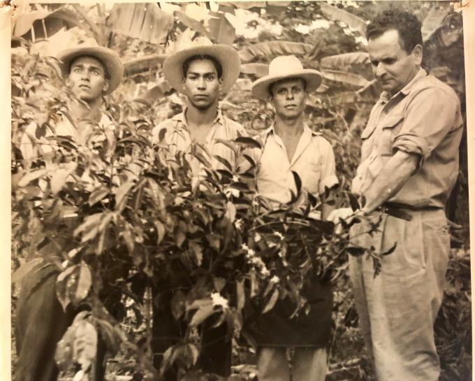 Esta noche en UNA Mirada: Denominación de Origen del Café Tarrazú (retransmisión)