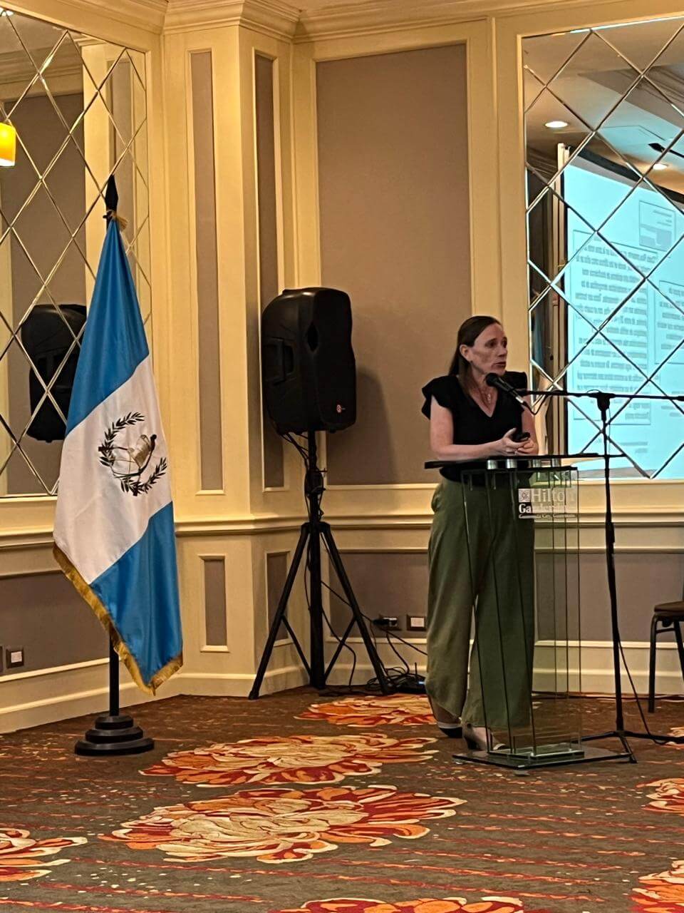UNA aporta experiencia científica en encuentro sobre salud renal en Guatemala